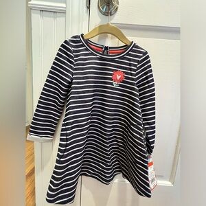 NWT- Girls cat and Jack long sleeve dress size 3T